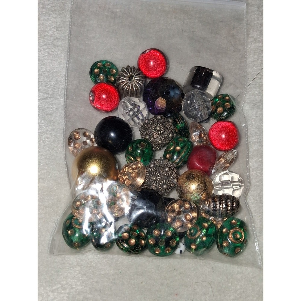 Vintage Mixed Decorative Craft Beads Jewelry Making Lot 0.9 oz Glass Acrylic Met
